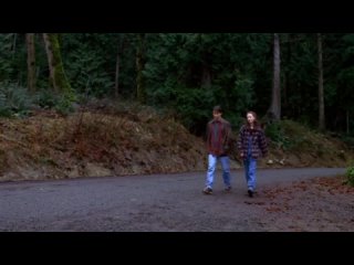 indecent behavior | disturbing behavior (1998)